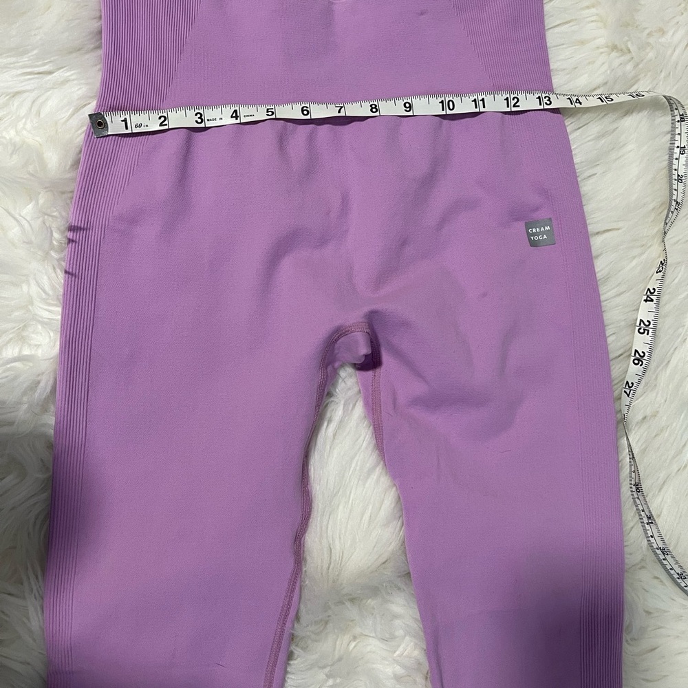 Cream Yoga Lilac Leggings - Picture 4 of 6